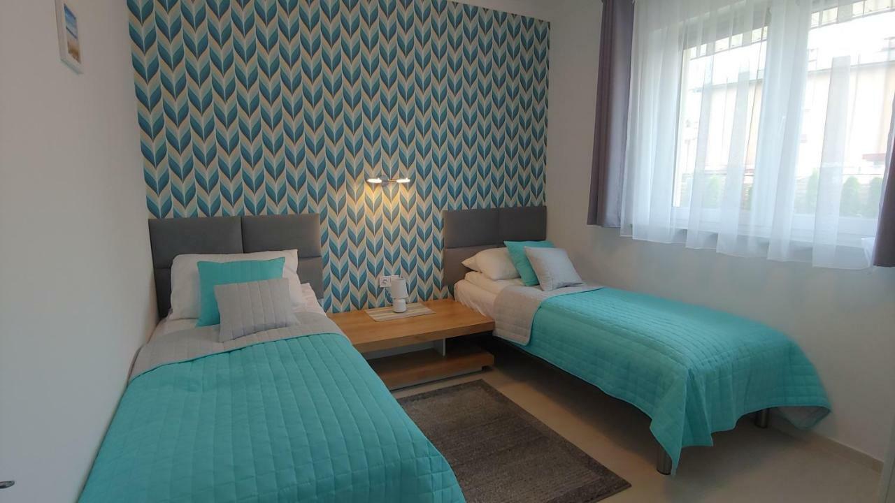 Apartamenty Dzemejra - Jumeirah Ujście-Darłowskie 外观 照片